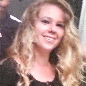 Meet your Posher, Crystal